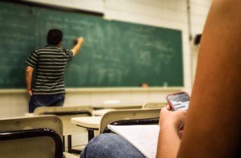 Sumatif Akhir Semester Mata Pelajaran Sejarah Dunia Paket C