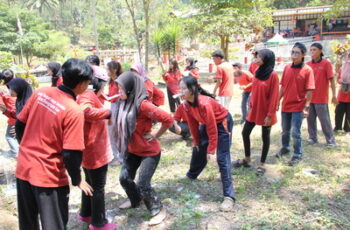 Game Hight Impact Untuk Membangun Team Work Dan Team Bonding